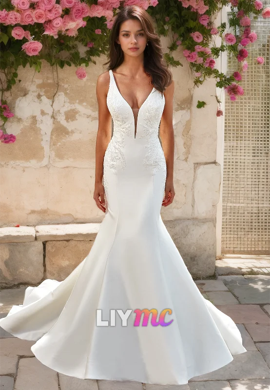 V-Neck Sleeveless Appliques Mermaid Beach Wedding Dress