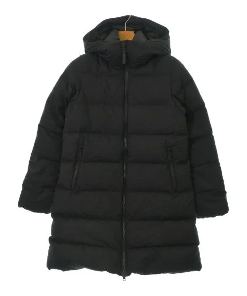 THE NORTH FACE Down coats