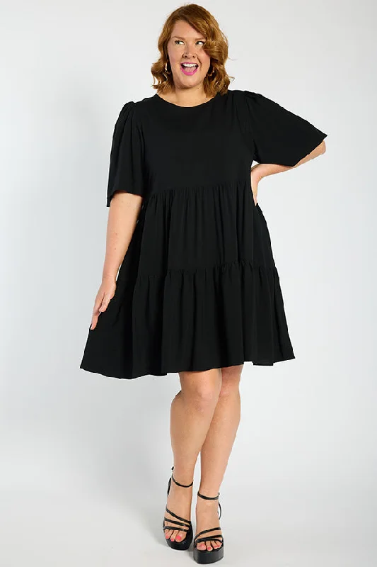 Izzie Black Dress