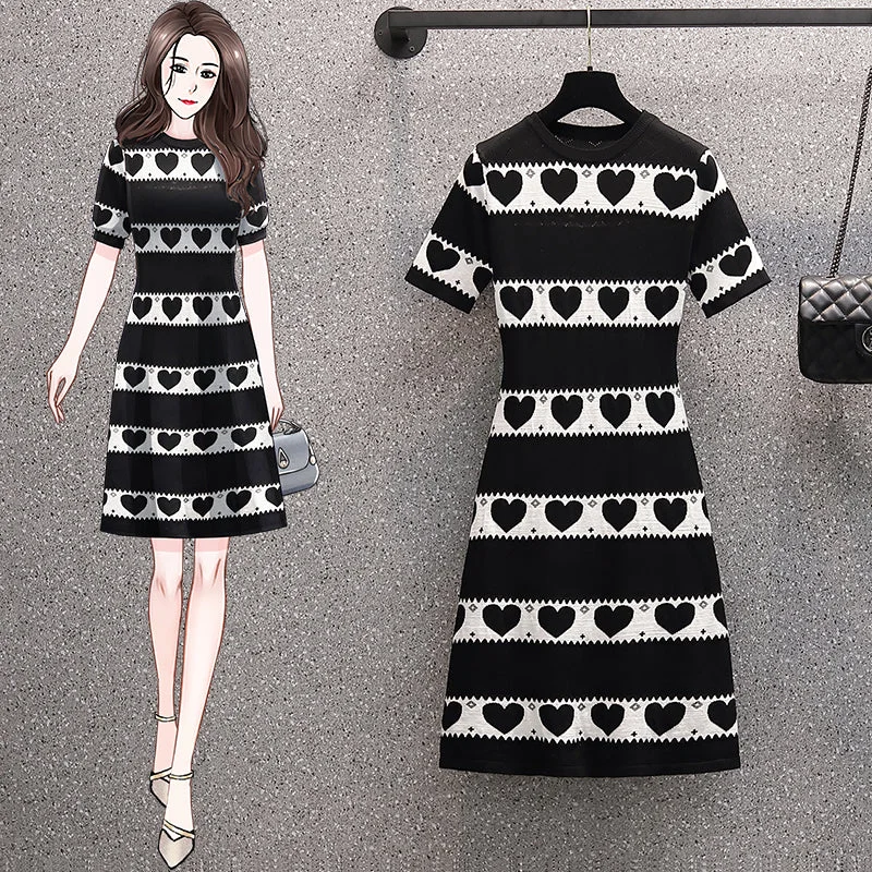 Plus Size Korean Hearts Knit Shift Dress